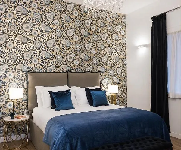 דירה Vatican Imperial 2840sq Ft רומא