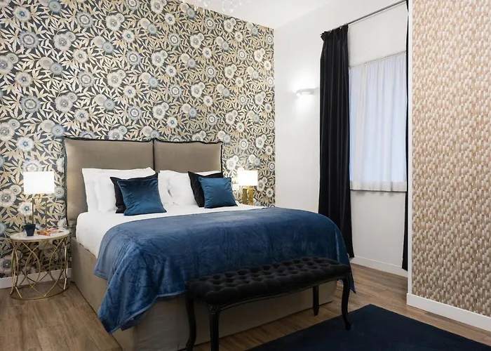 דירה Vatican Imperial 2840sq Ft