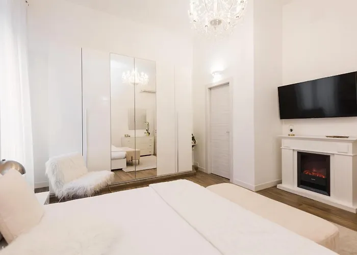 Vatican Imperial 2840sq Ft Daire Roma