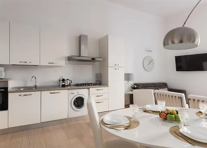 Vatican Imperial 2840sq Ft דירה רומא